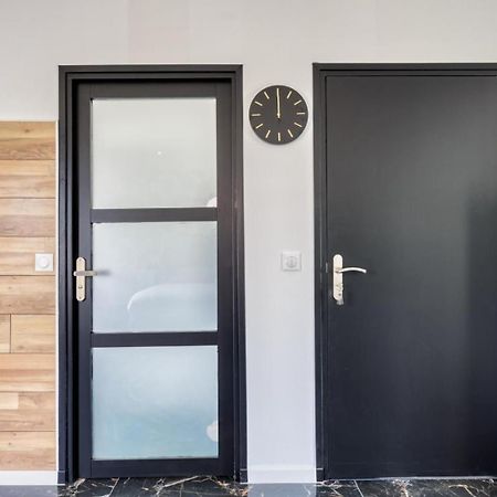 Studio 2 Coubron Екстер'єр фото